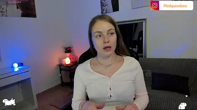 Piinkpandora online show from 03-21-26, 08:35