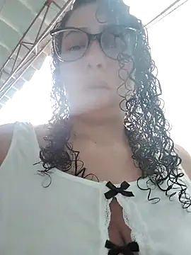 Snapshot of aixa_15 chatting on 09-26-25, 02:24 aixa 15 online show from 09-26-25, 02:24