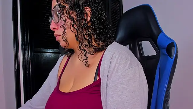 aixa 15 online show from 10-28-25, 12:15