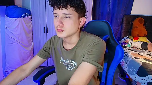 Nathan Bluee online show from 02-12-26, 04:07