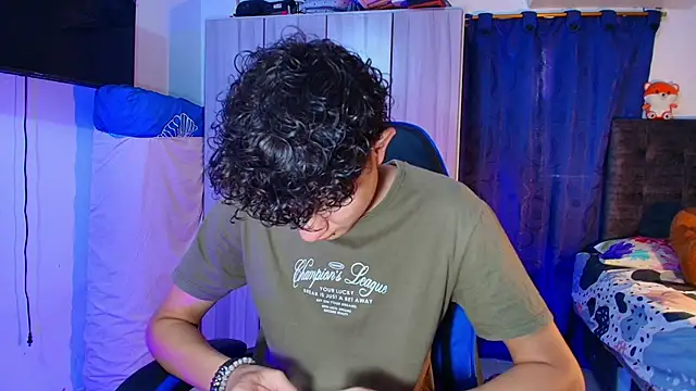 Nathan Bluee online show from 02-10-26, 04:06