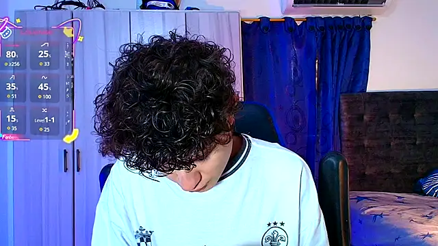 Nathan Bluee online show from 12-18-25, 04:11