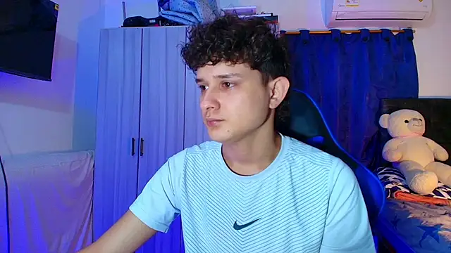 Nathan Bluee online show from 01-18-26, 05:16