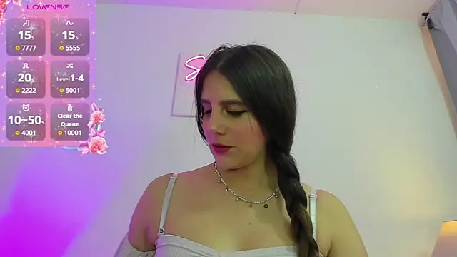 Snapshot of Samanthamillher10 chatting on 09-21-25, 11:48 Samanthamillher10 online show from 09-21-25, 11:48