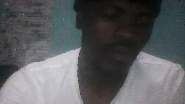 Snapshot of DigCrok chatting on 06-18-26, 10:04 DigCrok online show from 06-18-26, 10:04