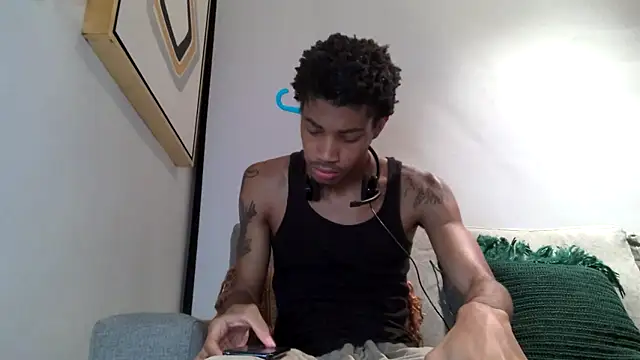 Skinnyblackman online show from 03-20-26, 04:02