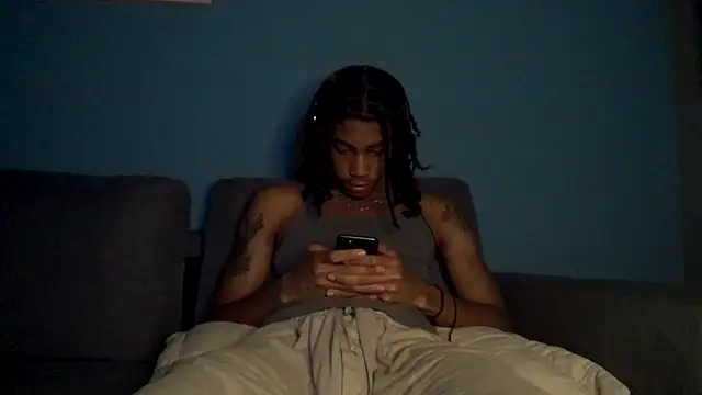 Skinnyblackman online show from 12-19-25, 05:10