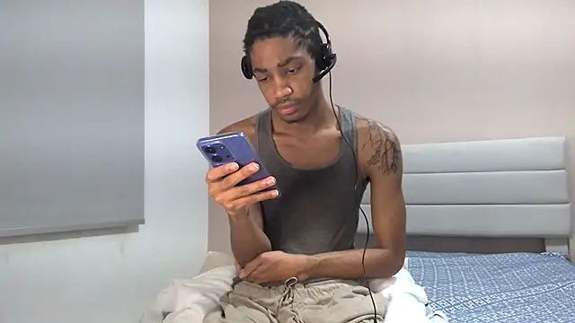 Skinnyblackman online show from 04-01-26, 06:04