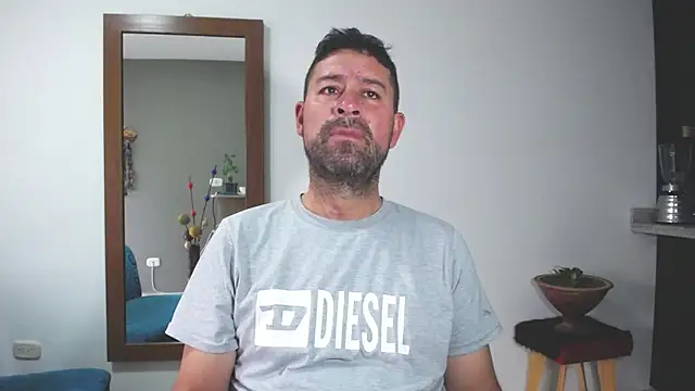 ambar jacksonn online show from 10-02-25, 10:02