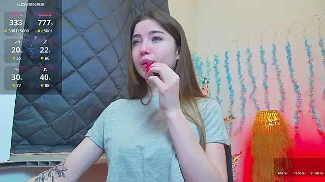 Luxuryalma online show from 03-09-26, 06:28