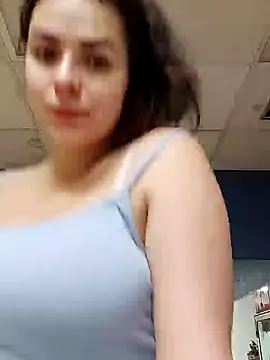 Snapshot of Alicia_Hot1 chatting on 12-12-24, 06:53 Alicia Hot1 online show from 12-12-24, 06:53