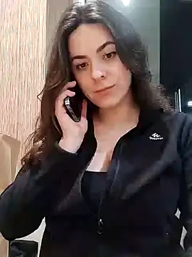 Snapshot of Alicia_Hot1 chatting on 01-15-25, 06:40 Alicia Hot1 online show from 01-15-25, 06:40