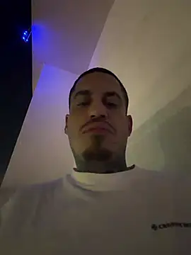 juicyj1311 online show from 03-12-26, 05:55