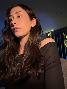 Snapshot of Sophiehii chatting on 05-04-26, 10:29 Sophiehii online show from 05-04-26, 10:29