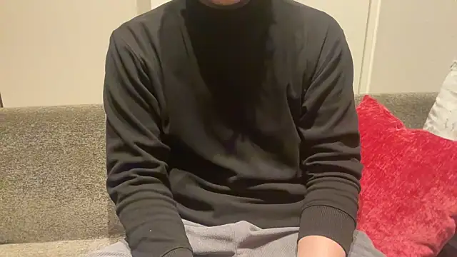 Snapshot of atom0407 chatting on 02-10-25, 04:04 atom0407 online show from 02-10-25, 04:04