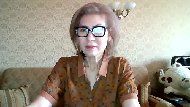 Elegant00Lady online show from 02-19-26, 11:07