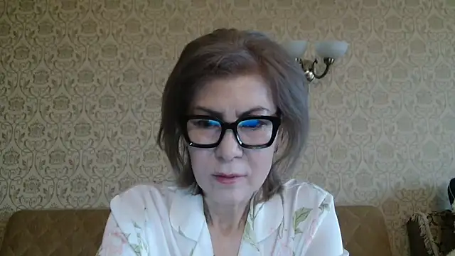 Elegant00Lady online show from 12-20-25, 03:31