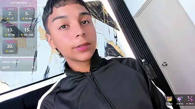 Seductivo jr online show from 03-12-26, 06:06