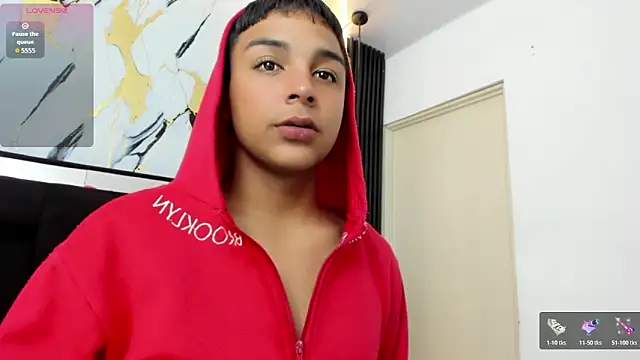 Seductivo jr online show from 04-11-26, 06:43