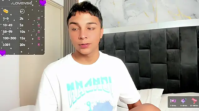 Seductivo jr online show from 07-16-26, 03:58