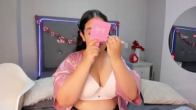 emma lye online show from 04-14-26, 09:09