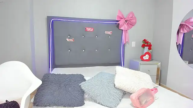 emma lye online show from 03-23-26, 08:52