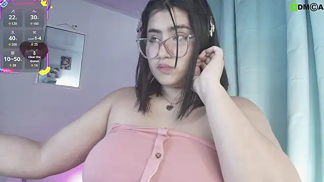 Snapshot of juli_juliana chatting on 10-19-25, 08:22 juli juliana online show from 10-19-25, 08:22