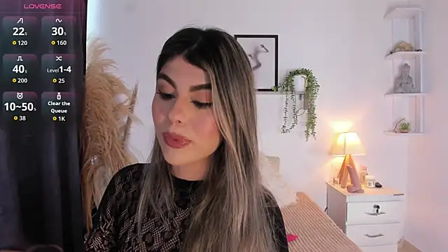 Abigail 29 online show from 12-22-25, 12:16