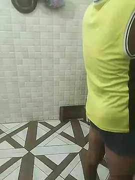 desihulk90 online show from 09-18-25, 05:32