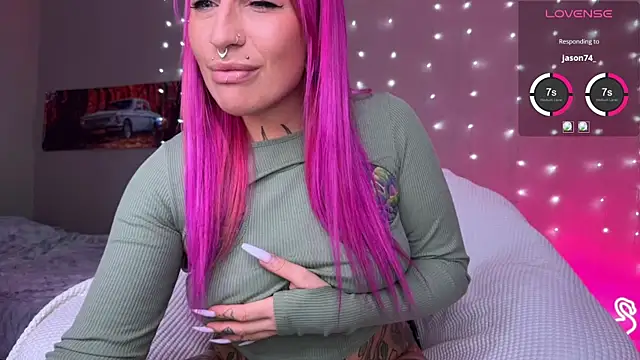 Snapshot of Tanya_Acid chatting on 07-19-26, 08:23 Tanya Acid online show from 07-19-26, 08:23