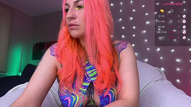 Snapshot of Tanya_Acid chatting on 05-29-26, 04:35 Tanya Acid online show from 05-29-26, 04:35