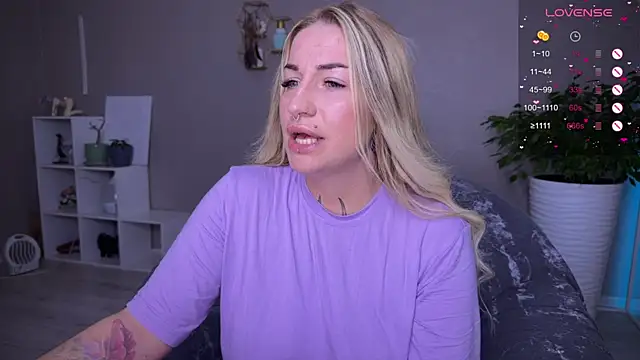 Tanya Acid online show from 09-20-25, 04:17