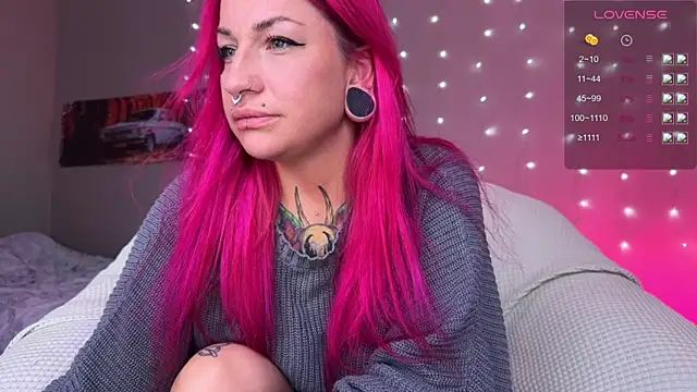 Snapshot of Tanya_Acid chatting on 07-09-26, 03:55 Tanya Acid online show from 07-09-26, 03:55