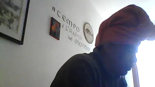 Snapshot of Giocandoassieme chatting on 10-30-25, 12:36 Giocandoassieme online show from 10-30-25, 12:36