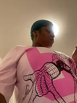 Prettynthick12 online show from 06-19-26, 11:20