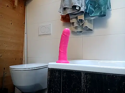 Snapshot of Fabian12999 chatting on 01-07-25, 03:02 Fabian12999 online show from 01-07-25, 03:02