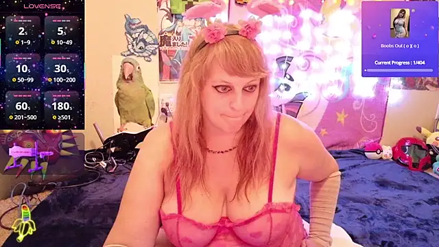 Snapshot of BabyZelda chatting on 06-10-26, 08:04 BabyZelda online show from 06-10-26, 08:04