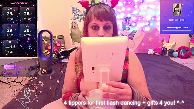 BabyZelda online show from 04-10-26, 11:17