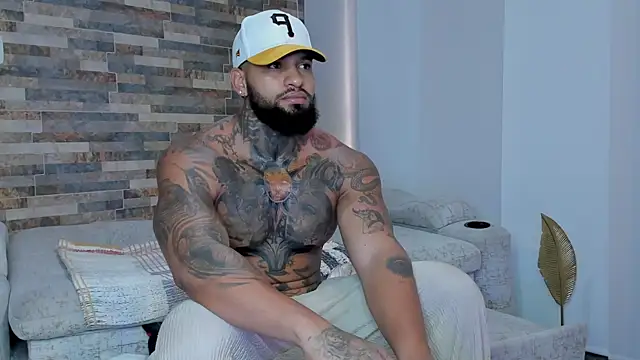 Snapshot of zaiin_diesel chatting on 03-18-25, 12:39 zaiin diesel online show from 03-18-25, 12:39