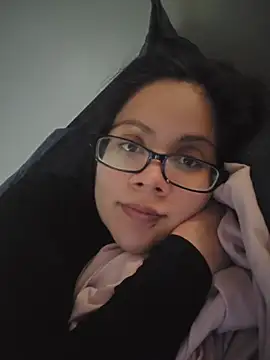 Snapshot of Babygirl_katalina chatting on 04-11-26, 10:24 Babygirl katalina online show from 04-11-26, 10:24
