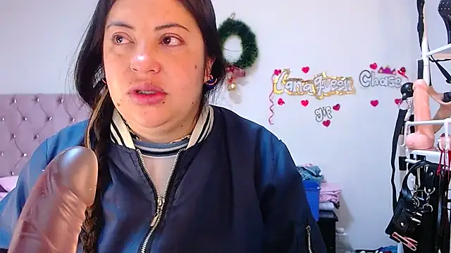 lanaqueen699 online show from 02-19-26, 12:13