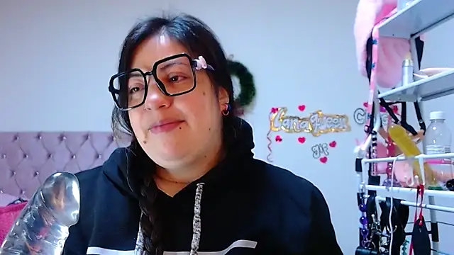 Snapshot of lanaqueen699 chatting on 03-16-26, 12:31 lanaqueen699 online show from 03-16-26, 12:31