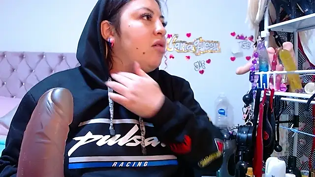 Snapshot of lanaqueen699 chatting on 03-27-26, 12:17 lanaqueen699 online show from 03-27-26, 12:17