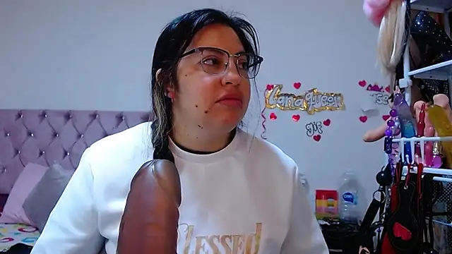 Snapshot of lanaqueen699 chatting on 03-24-26, 12:16 lanaqueen699 online show from 03-24-26, 12:16