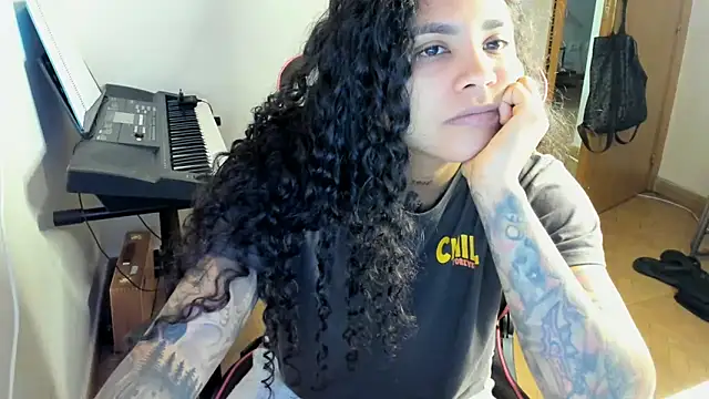 Ama music online show from 10-09-25, 07:20