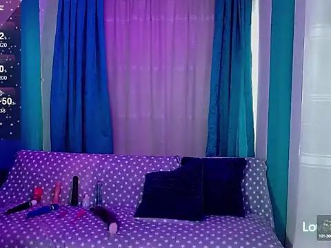 Snapshot of Hi_Marceline chatting on 03-13-25, 08:54 Hi Marceline online show from 03-13-25, 08:54