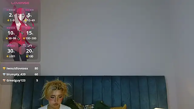Snapshot of april_bunnyy chatting on 02-13-25, 02:12 april bunnyy online show from 02-13-25, 02:12