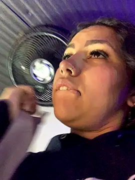 Larabrooks online show from 11-06-25, 07:18