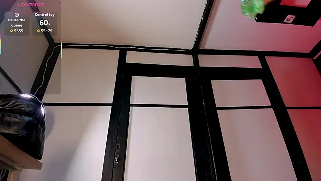 Melany Luv online show from 11-22-25, 08:40