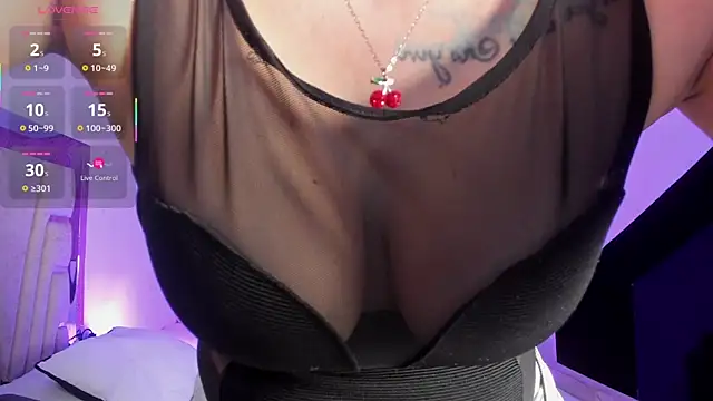 Melany Luv online show from 11-07-25, 08:46